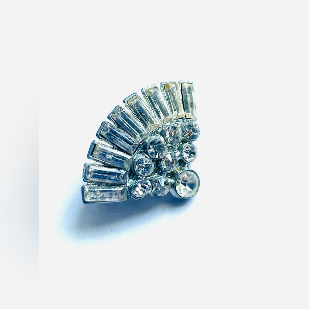Art Deco Silver Rhinestone Pin